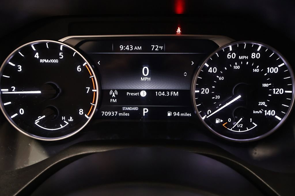 Used 2022 Nissan Rogue SV FWD image 22