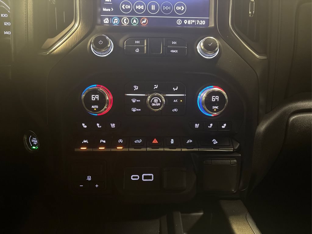 Used 2020 GMC Sierra 1500 AT4 w/ AT4 Premium Package AWD/4WD image 33