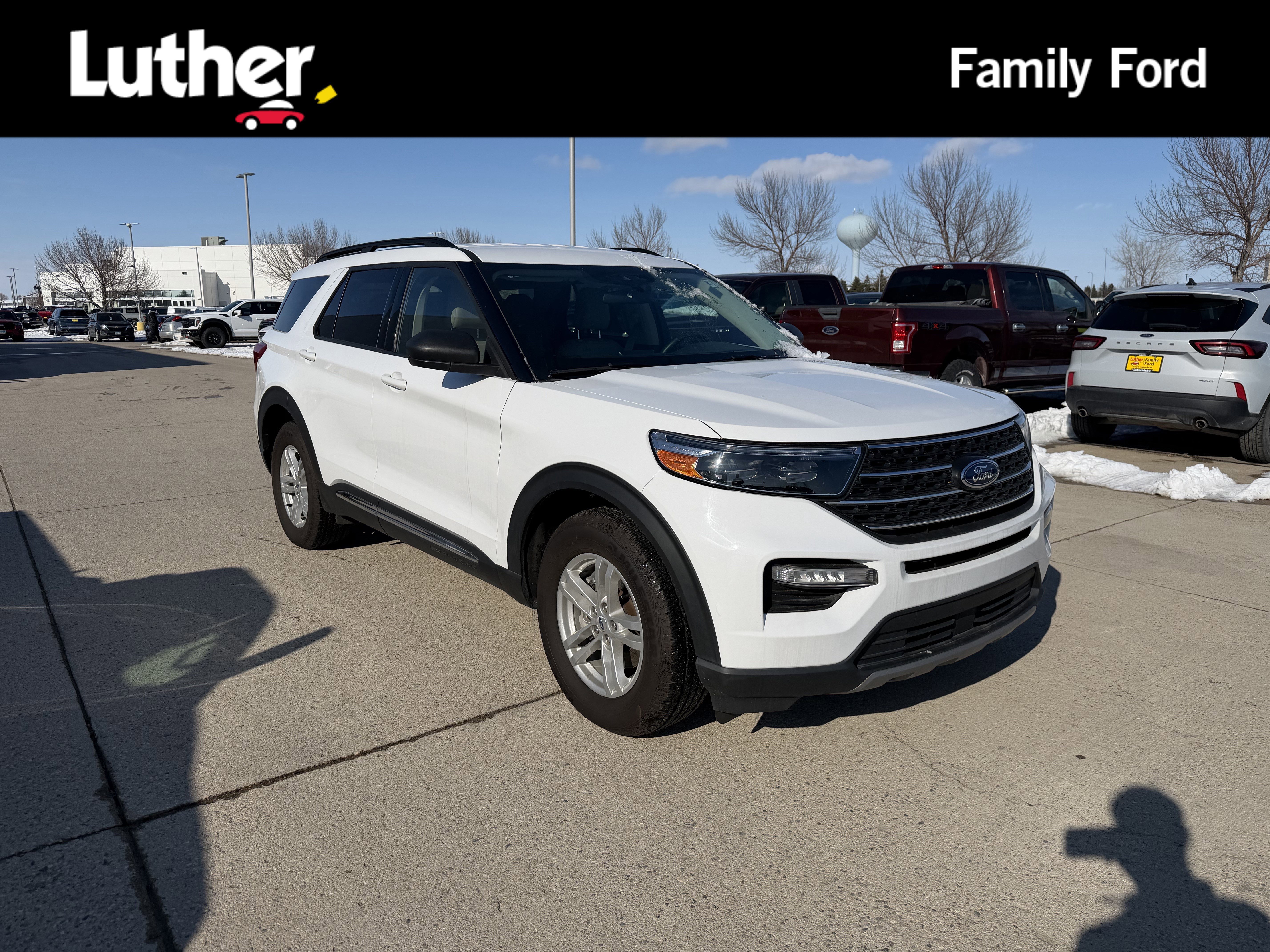 Certified 2023 Ford Explorer XLT w/ Equipment Group 202A AWD/4WD image 4