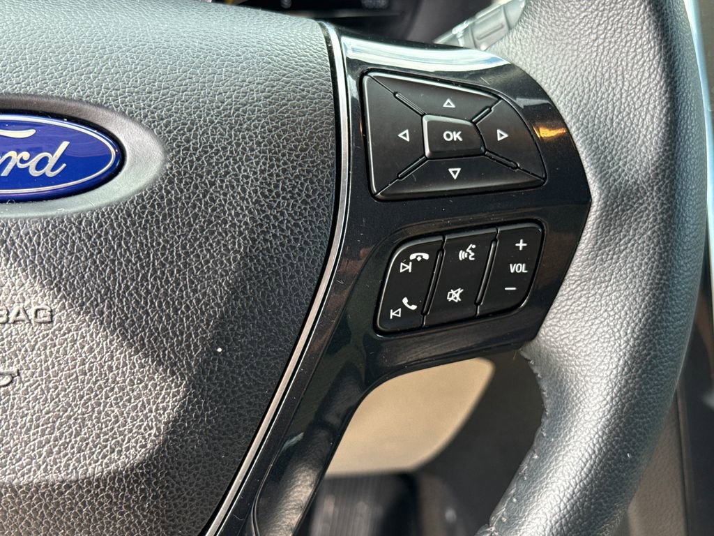 Certified 2018 Ford Explorer Limited FWD image 14