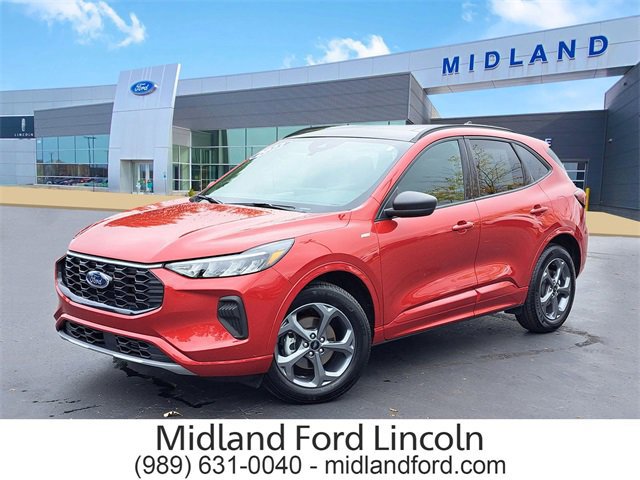 Certified 2023 Ford Escape ST-Line w/ Tech Pack #1 image 4