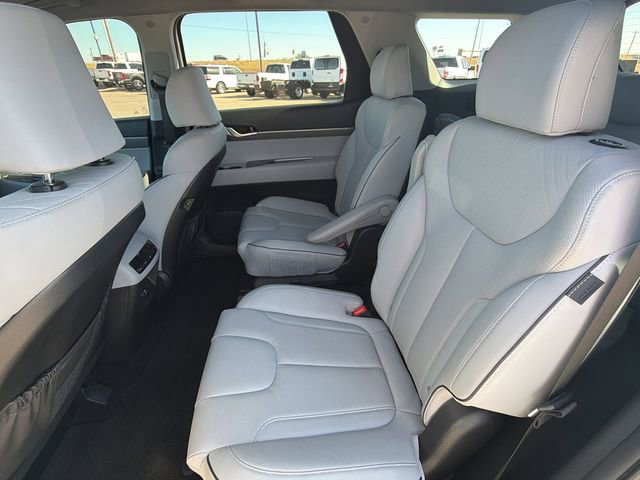 Used 2024 Hyundai Palisade SEL image 16