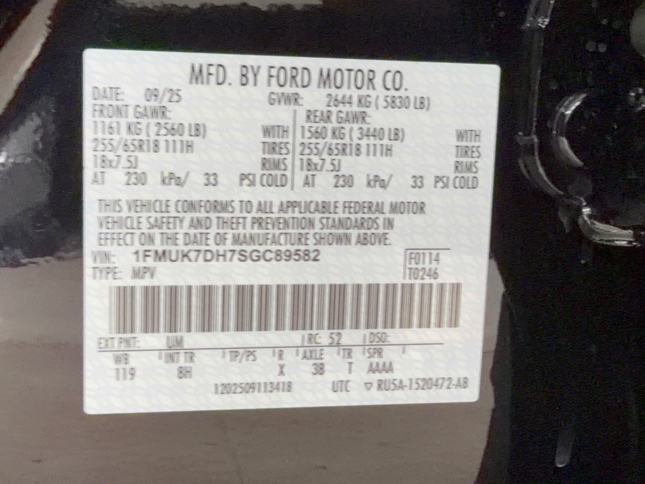 Certified 2025 Ford Explorer Active RWD image 32