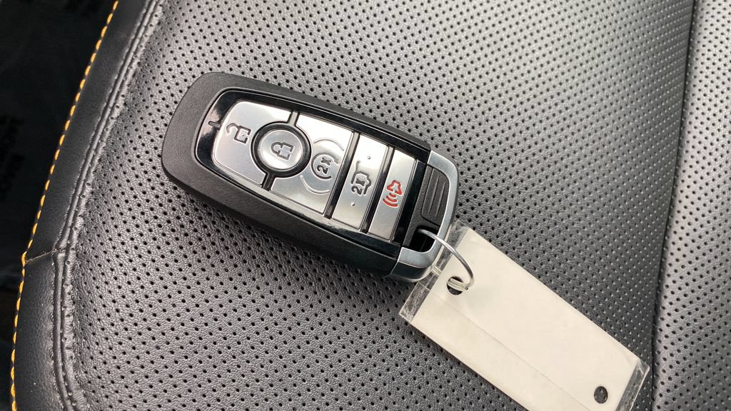 Certified 2025 Ford Expedition Tremor AWD/4WD image 20