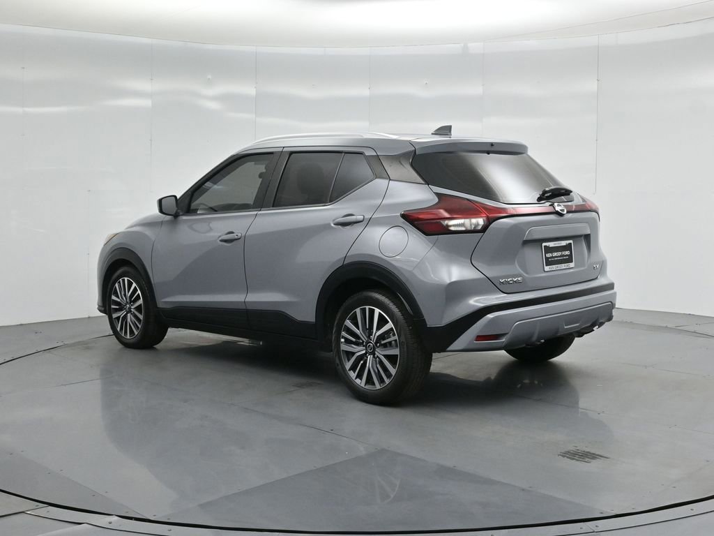 Used 2021 Nissan Kicks SV image 17