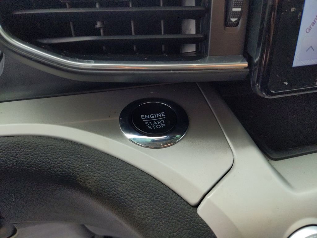 Certified 2023 Ford Explorer XLT w/ Equipment Group 202A image 27