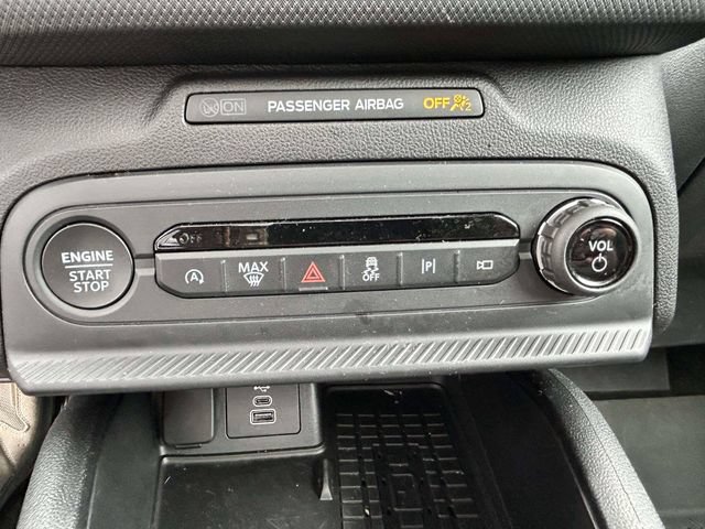 Certified 2025 Ford Bronco Sport Outer Banks w/ Outer Banks Tech Package+ AWD/4WD image 23