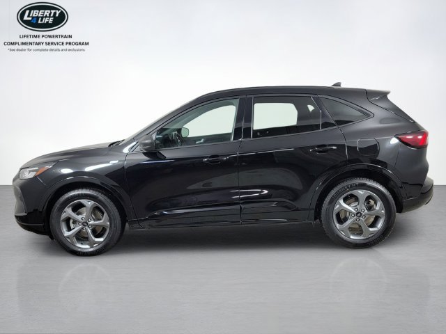 Certified 2023 Ford Escape ST-Line w/ Tech Pack #1 AWD/4WD image 7