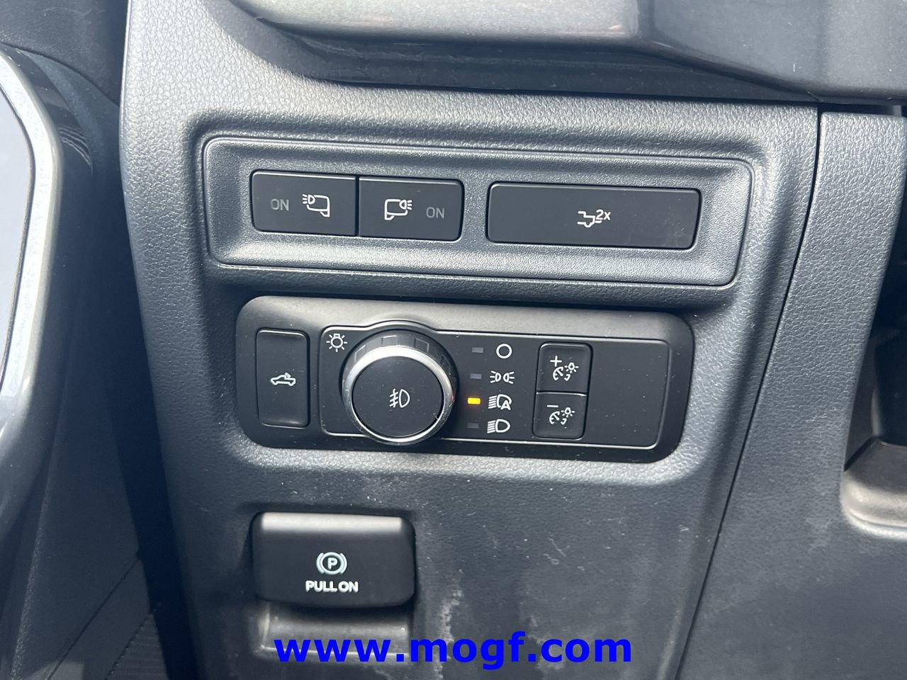 Certified 2022 Ford F150 XLT w/ Equipment Group 302A High image 20