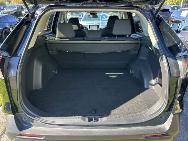 Used 2025 Toyota RAV4 XLE FWD image 16