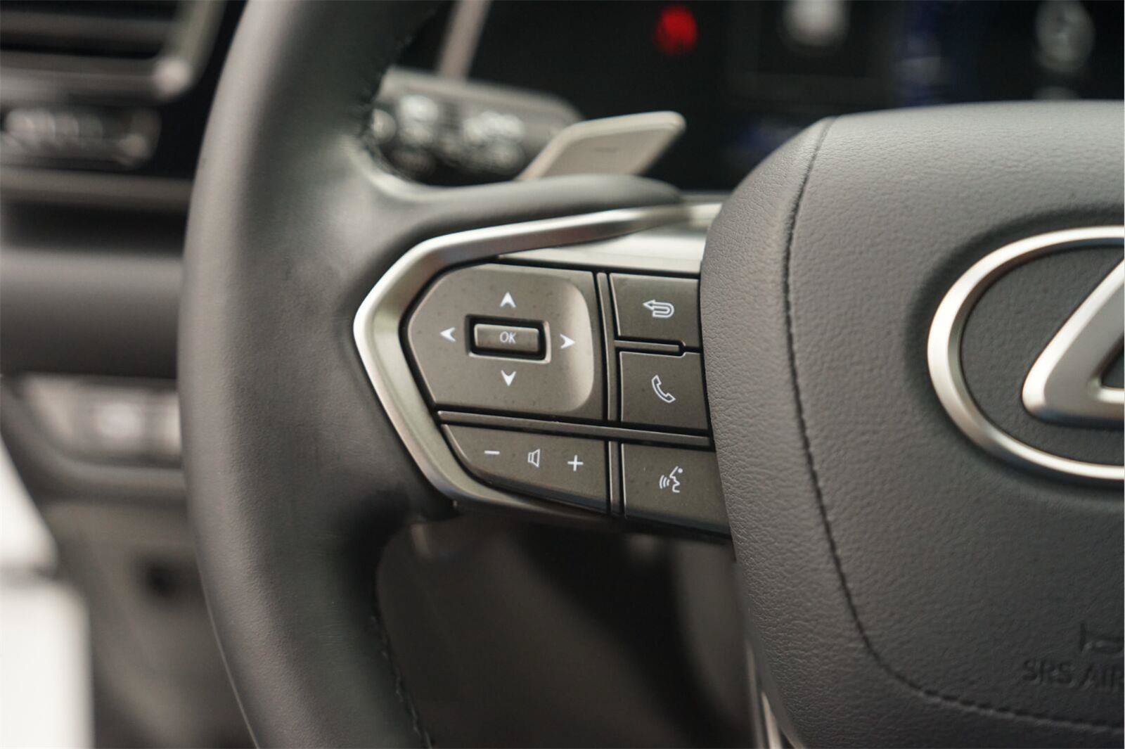Used 2025 Lexus NX 250 FWD w/ Accessory Package (2T) image 23