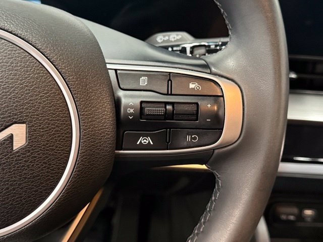 Used 2024 Kia Sportage EX FWD image 13