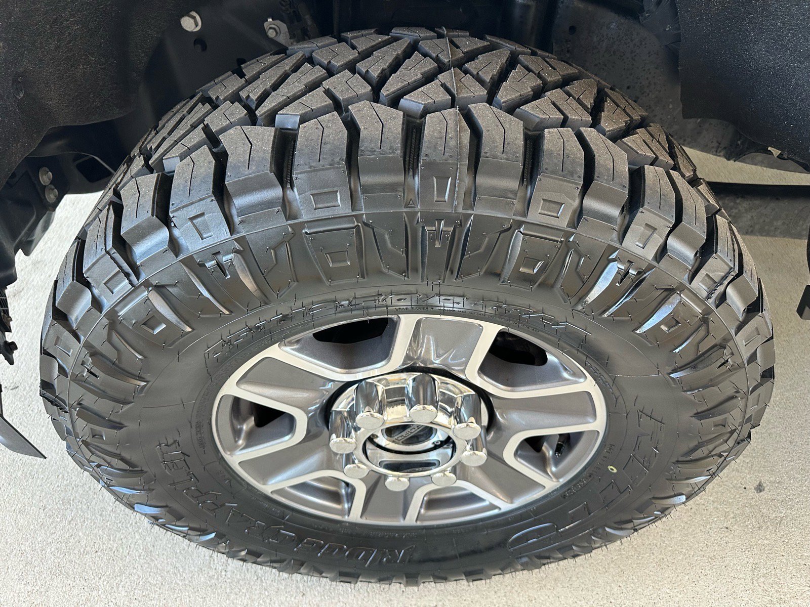 Certified 2024 Ford F250 Lariat AWD/4WD image 4