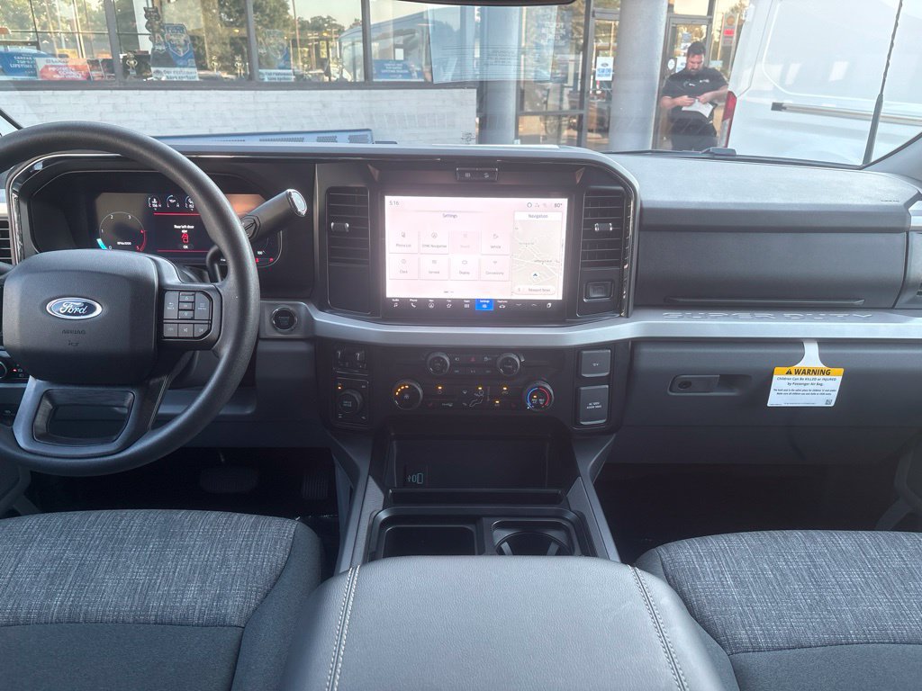 Certified 2026 Ford F250 XLT w/ XLT Premium Package AWD/4WD image 10