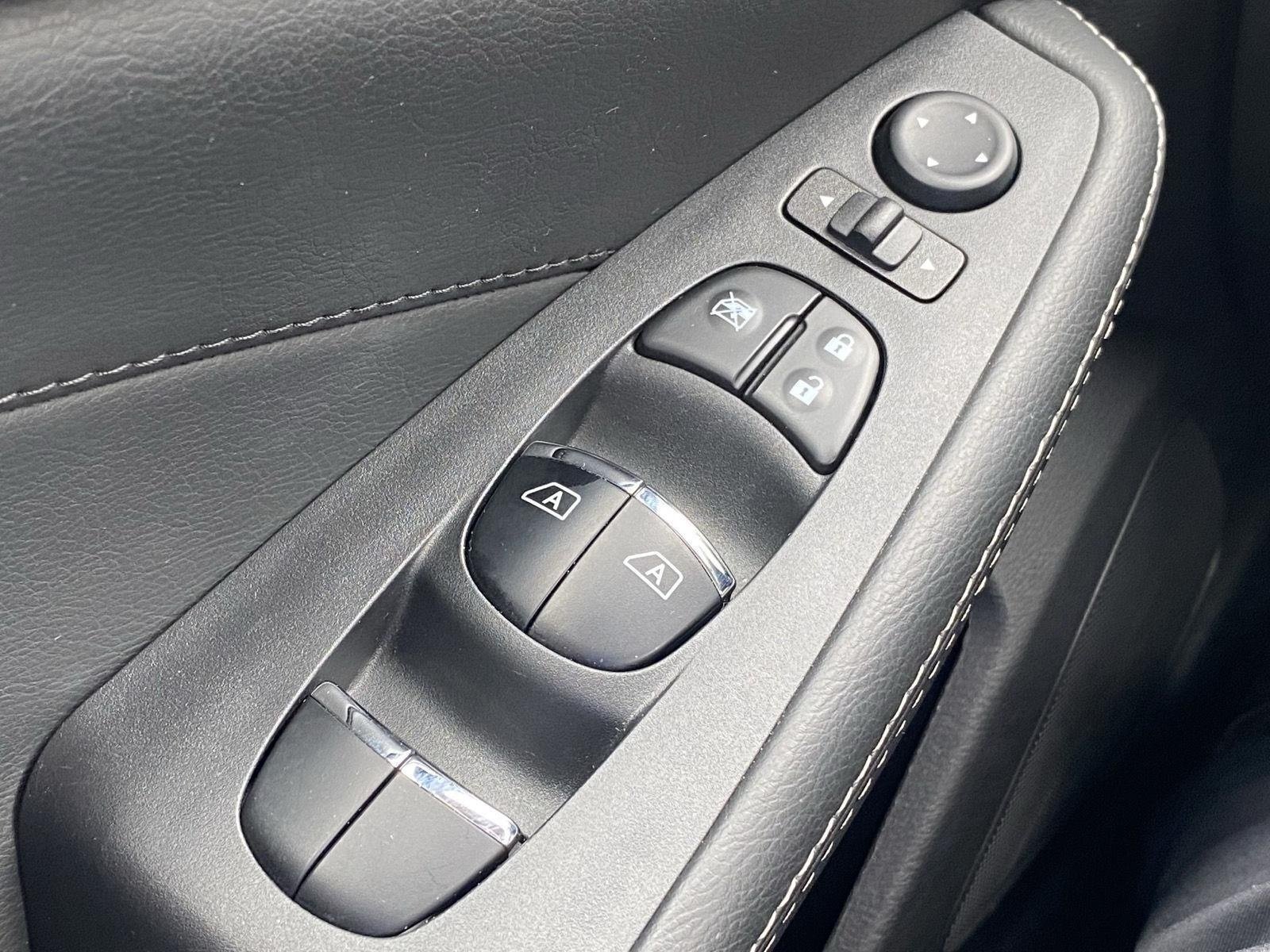 Used 2019 Nissan Maxima 3.5 SV w/ Floor Mat Group FWD image 23