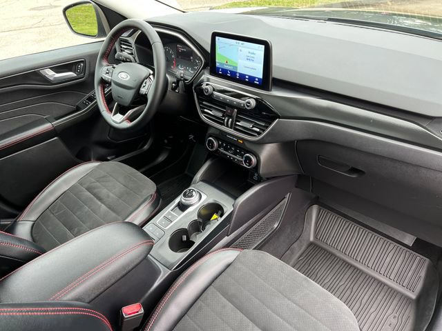 Certified 2022 Ford Escape SEL w/ SEL Stealth AWD Package image 36