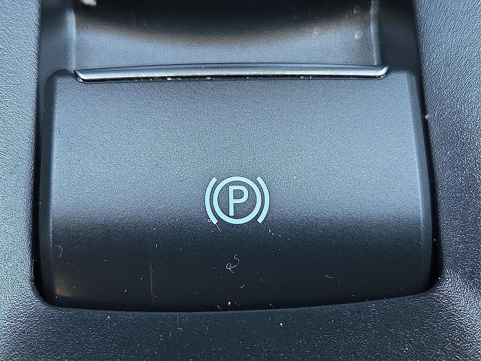 Certified 2025 Ford Maverick Lariat w/ Black Appearance Package image 20