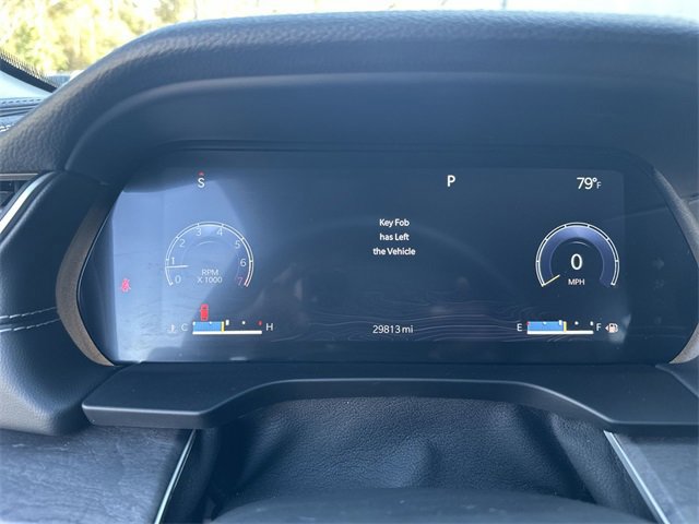 Used 2023 Jeep Grand Cherokee Limited w/ Luxury Tech Group II image 16