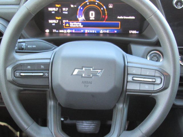 Used 2025 Chevrolet Colorado Trail Boss AWD/4WD image 27
