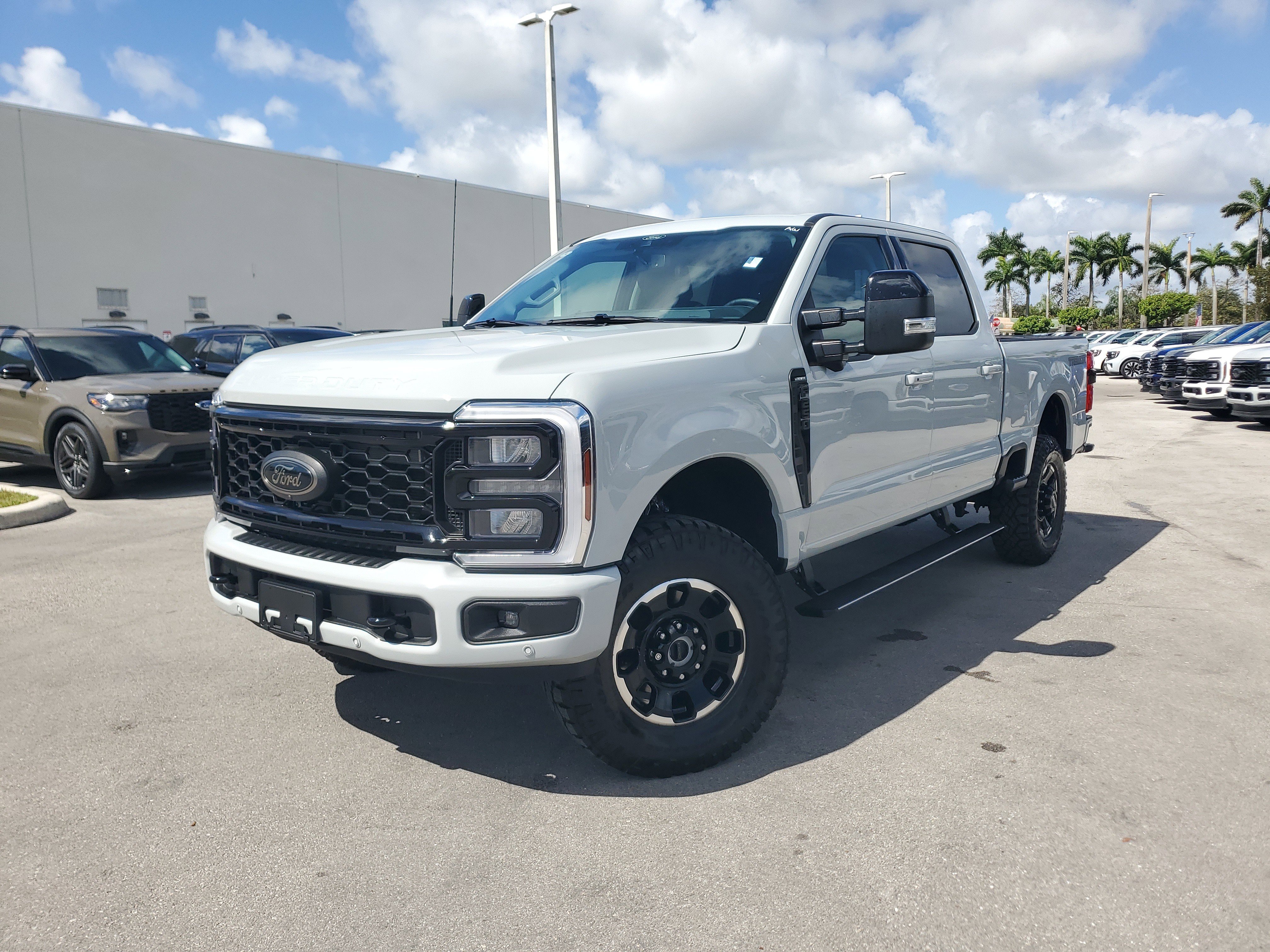 Certified 2025 Ford F250 Lariat w/ Lariat Ultimate Package