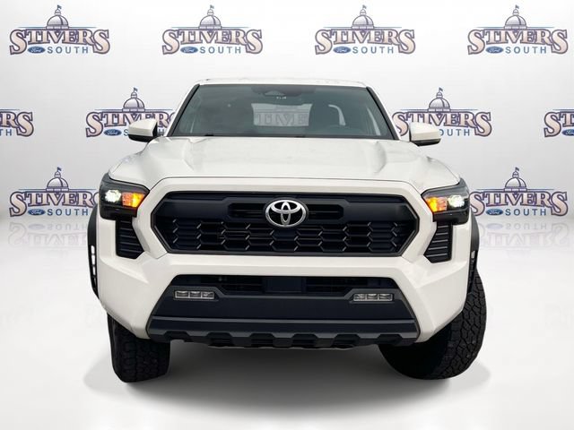 Used 2024 Toyota Tacoma TRD Off-Road AWD/4WD image 8