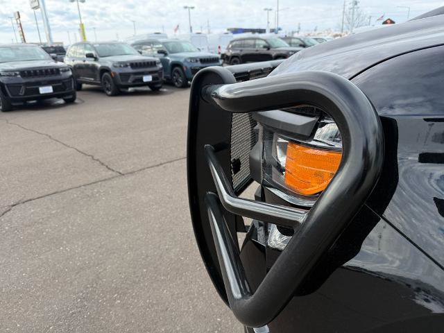 Used 2025 Chevrolet Silverado 1500 Custom Trail Boss image 12