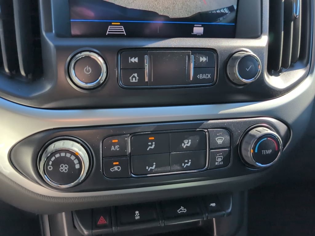 Used 2022 Chevrolet Colorado LT w/ LT Convenience Package image 18