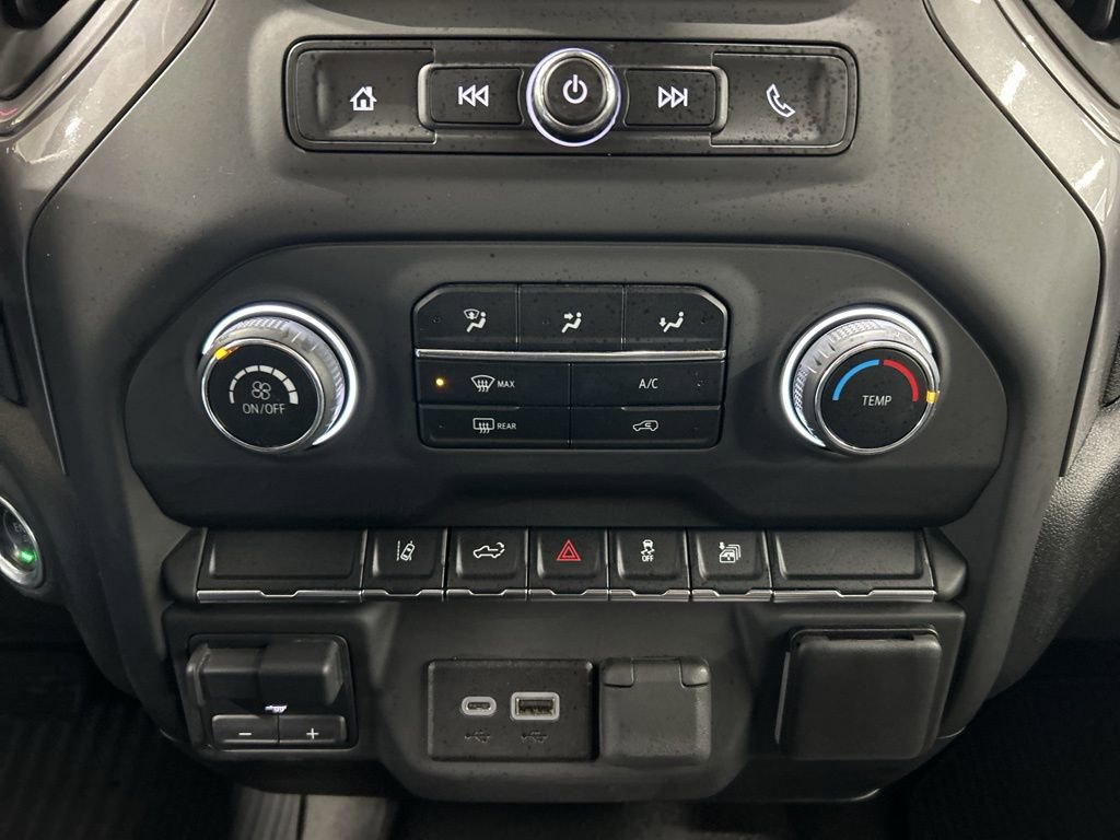 Used 2024 Chevrolet Silverado 2500 Custom w/ Custom Convenience Package image 17