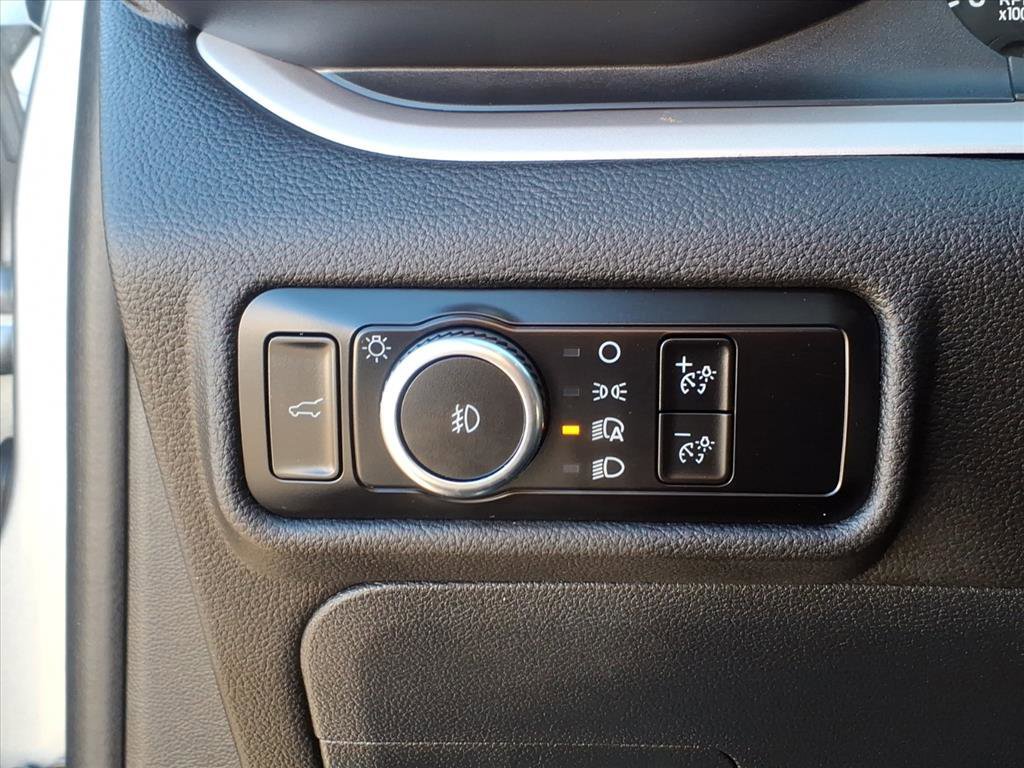 Certified 2023 Ford Explorer XLT w/ Equipment Group 202A image 24