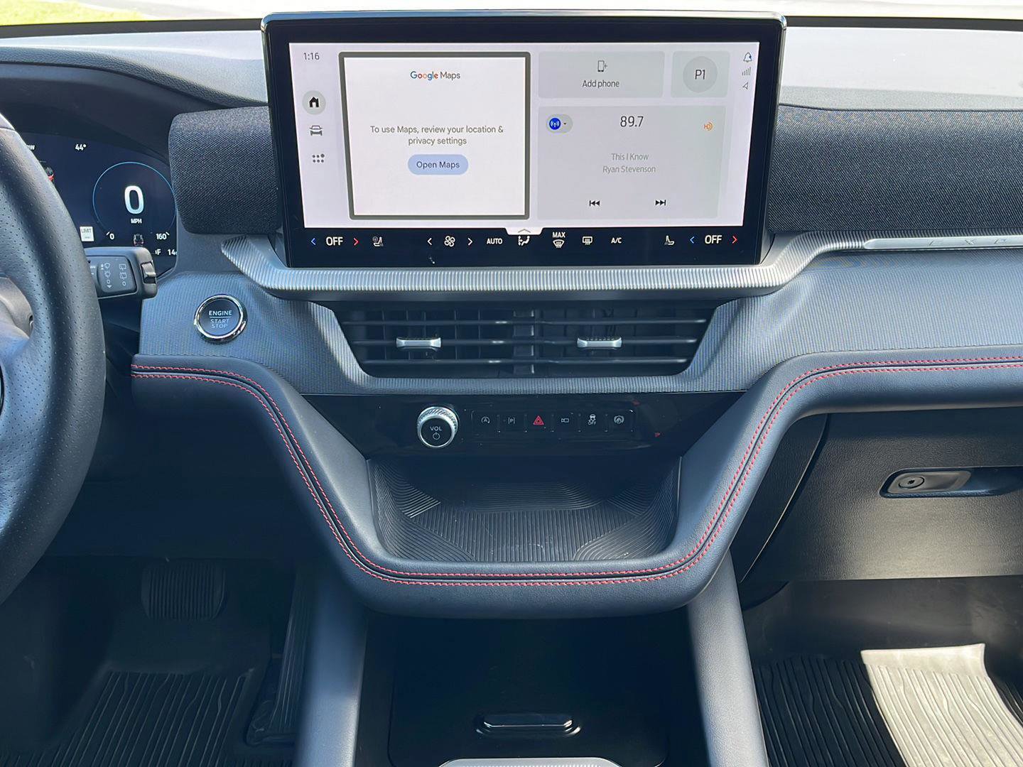 Certified 2025 Ford Explorer ST-Line w/ ST-Line Street Pack image 19