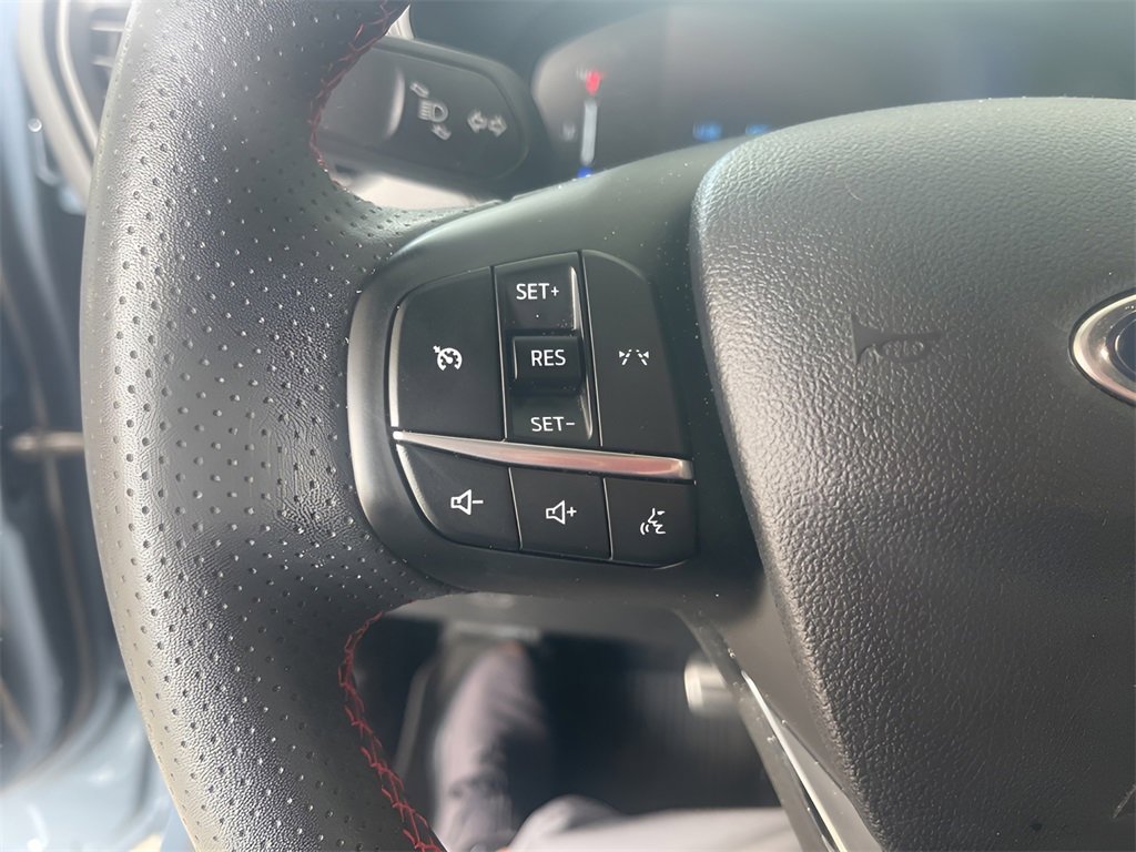 Certified 2024 Ford Escape ST-Line w/ Equipment Group 301A image 19