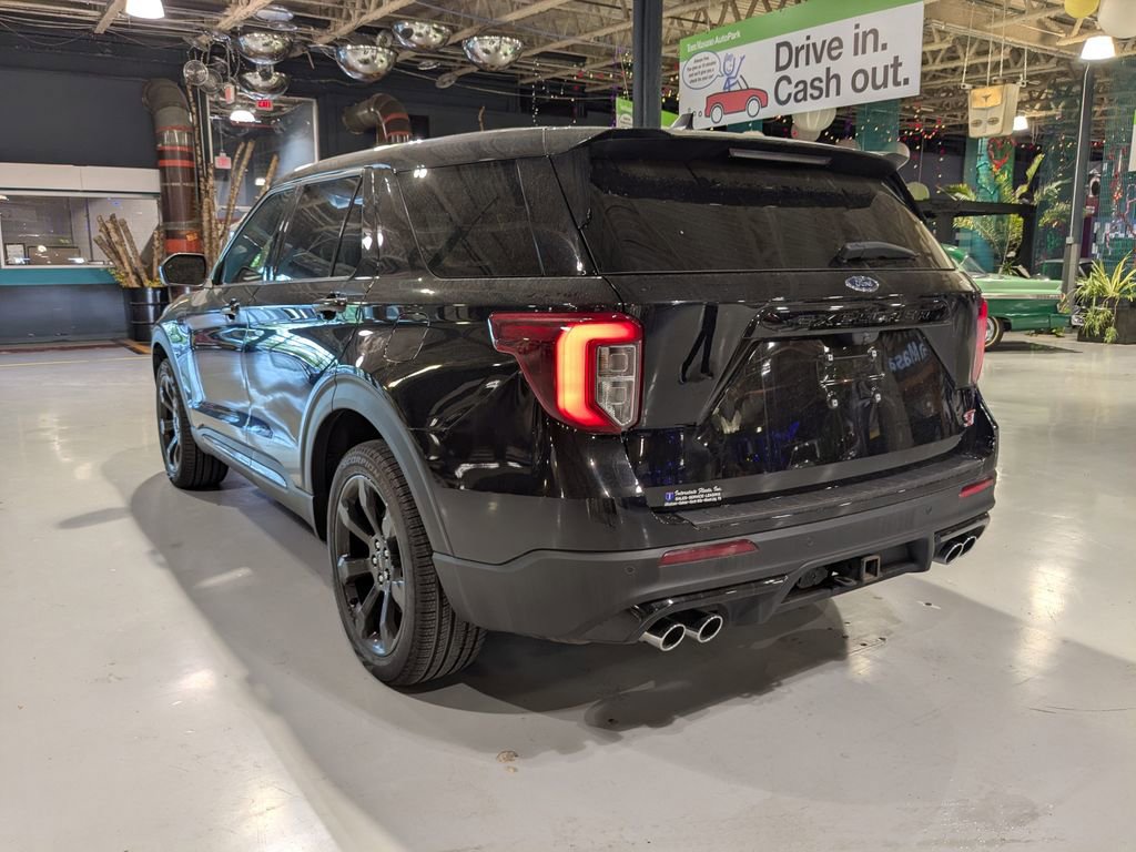 Certified 2022 Ford Explorer ST w/ ST Street Pack AWD/4WD image 10