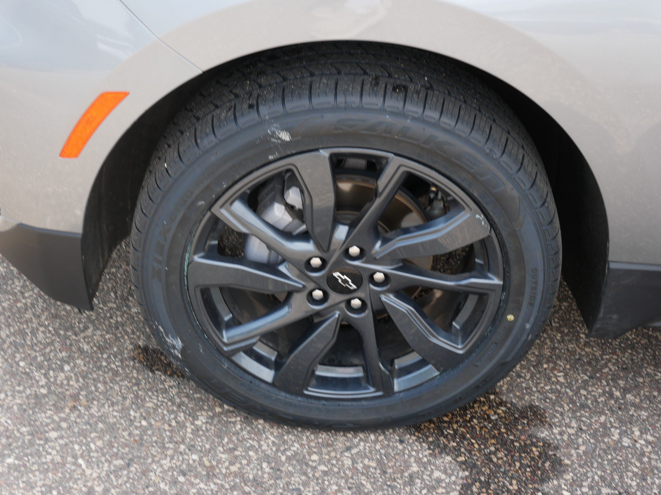 Used 2024 Chevrolet Equinox RS AWD/4WD image 15