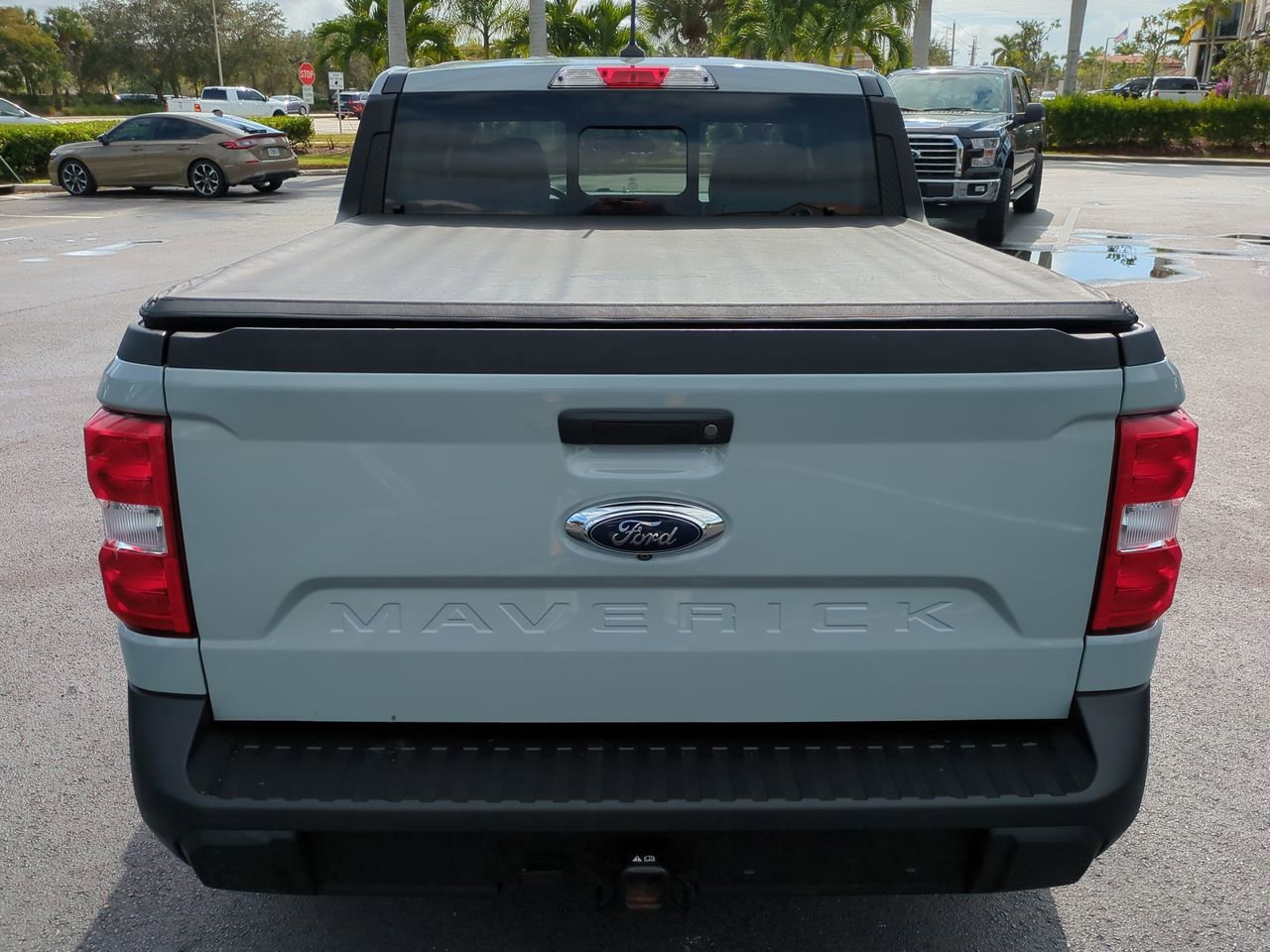 Certified 2022 Ford Maverick Lariat image 4