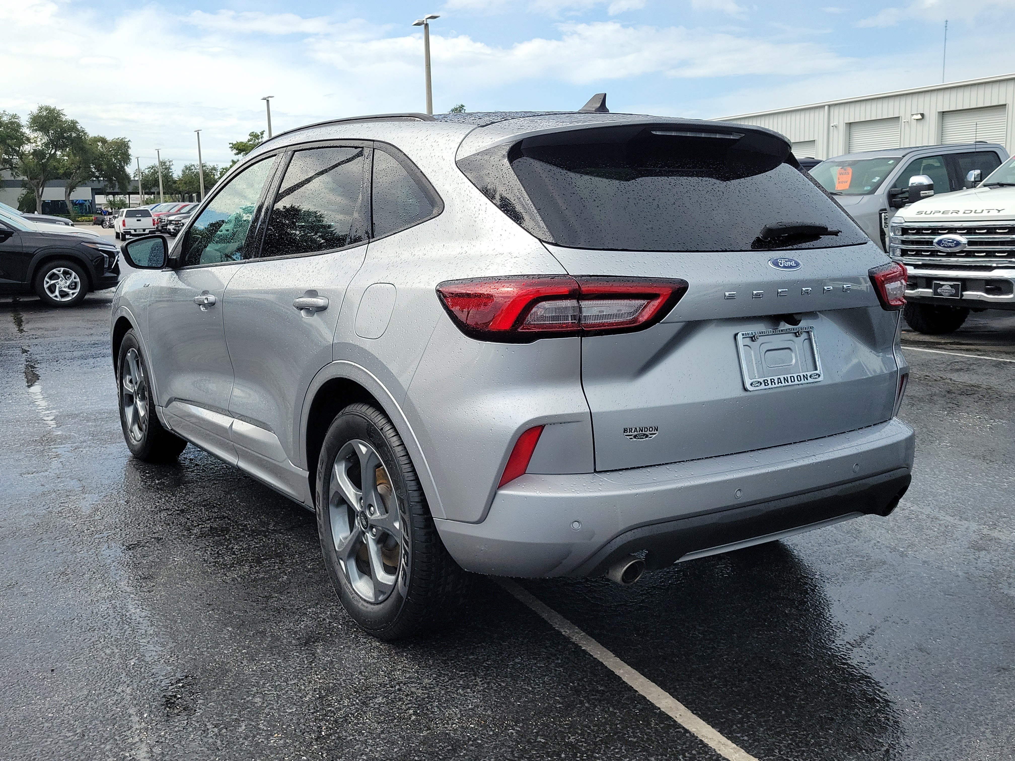 Certified 2023 Ford Escape ST-Line w/ Tech Pack #1 FWD image 7