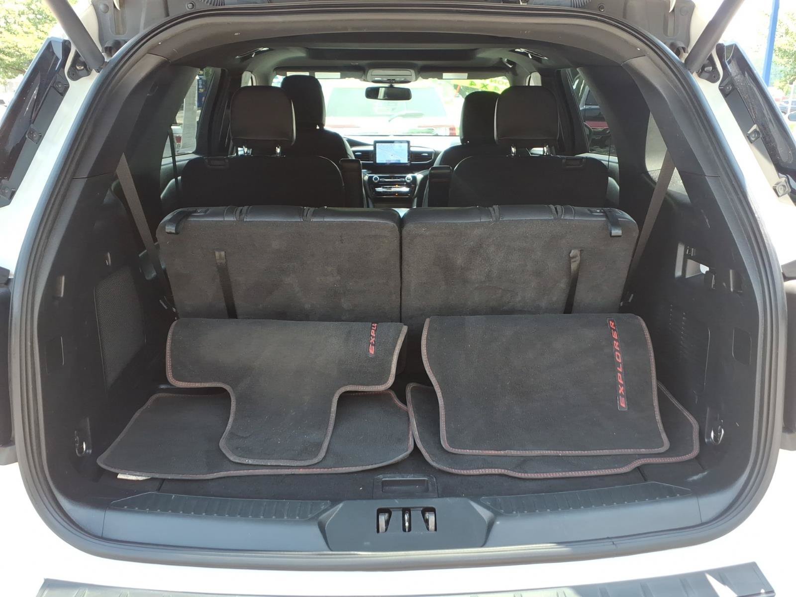 Certified 2022 Ford Explorer ST-Line w/ Class IV Trailer Tow Package AWD/4WD image 29