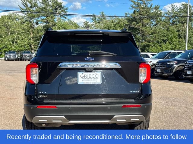 Certified 2021 Ford Explorer XLT w/ Equipment Group 202A AWD/4WD image 4