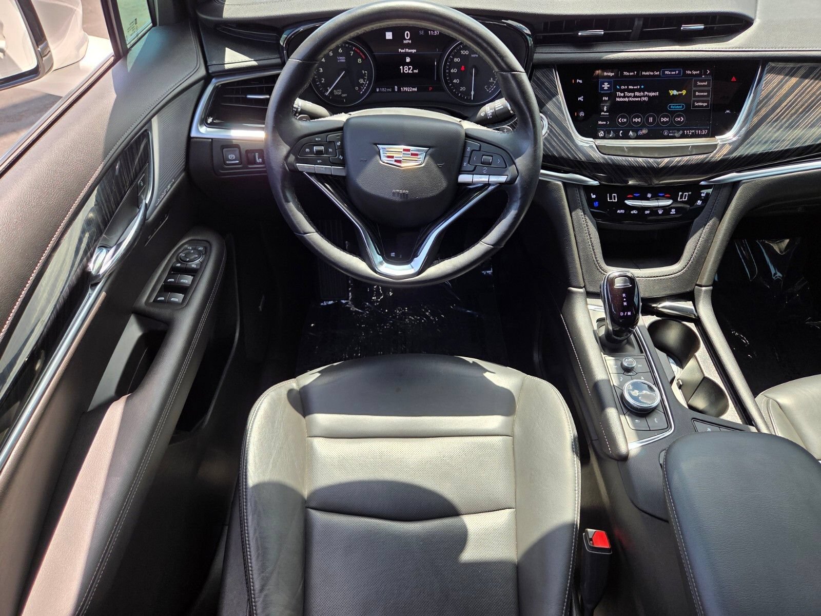 Used 2025 Cadillac XT6 Premium Luxury w/ Technology Package FWD image 14