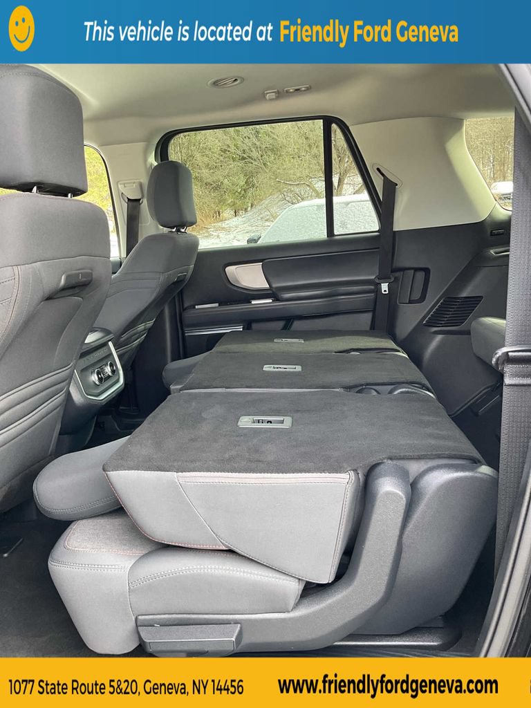 Certified 2025 Ford Expedition Max Active AWD/4WD image 48