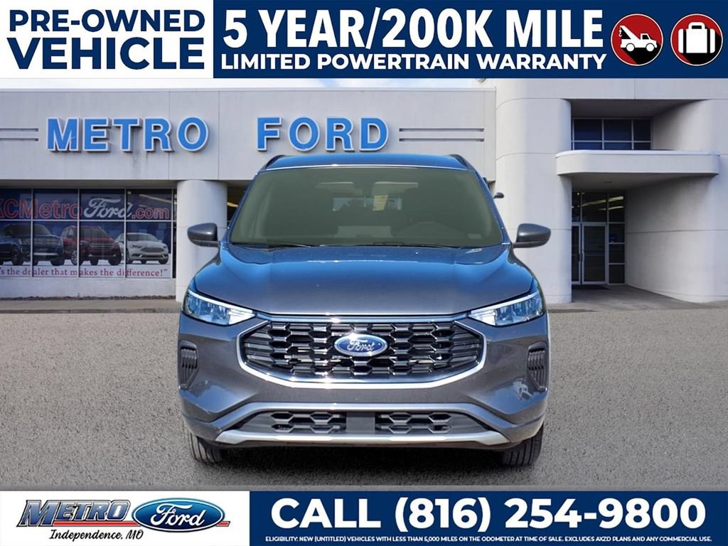Certified 2024 Ford Escape ST-Line w/ Tech Pack #1 AWD/4WD image 8