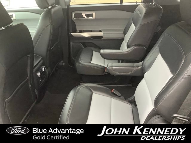 Certified 2023 Ford Explorer XLT w/ Equipment Group 202A AWD/4WD image 29