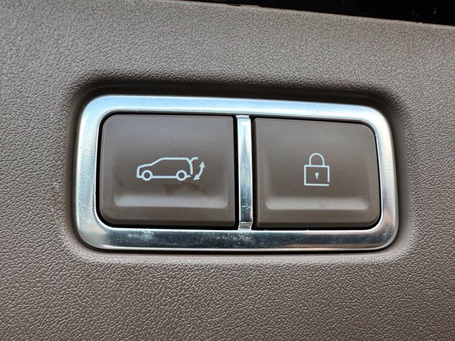 Used 2024 Kia EV9 GT-Line AWD/4WD image 16