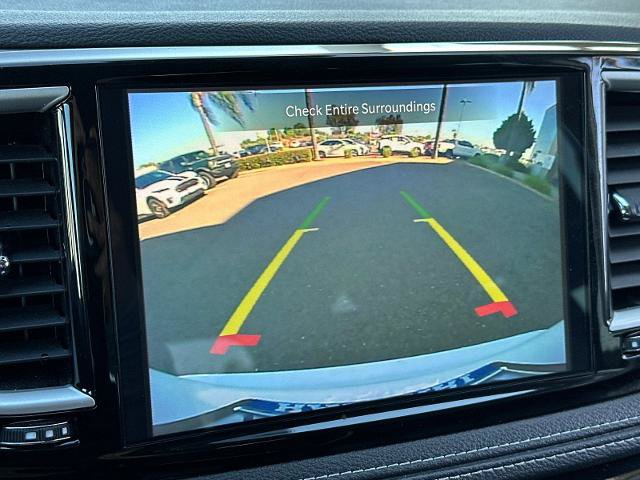 Used 2024 Chrysler Pacifica Limited FWD image 20