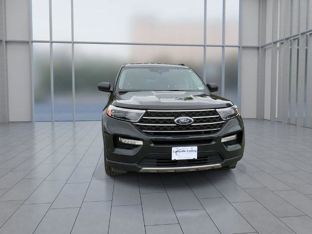 Certified 2022 Ford Explorer XLT w/ Equipment Group 202A AWD/4WD image 9