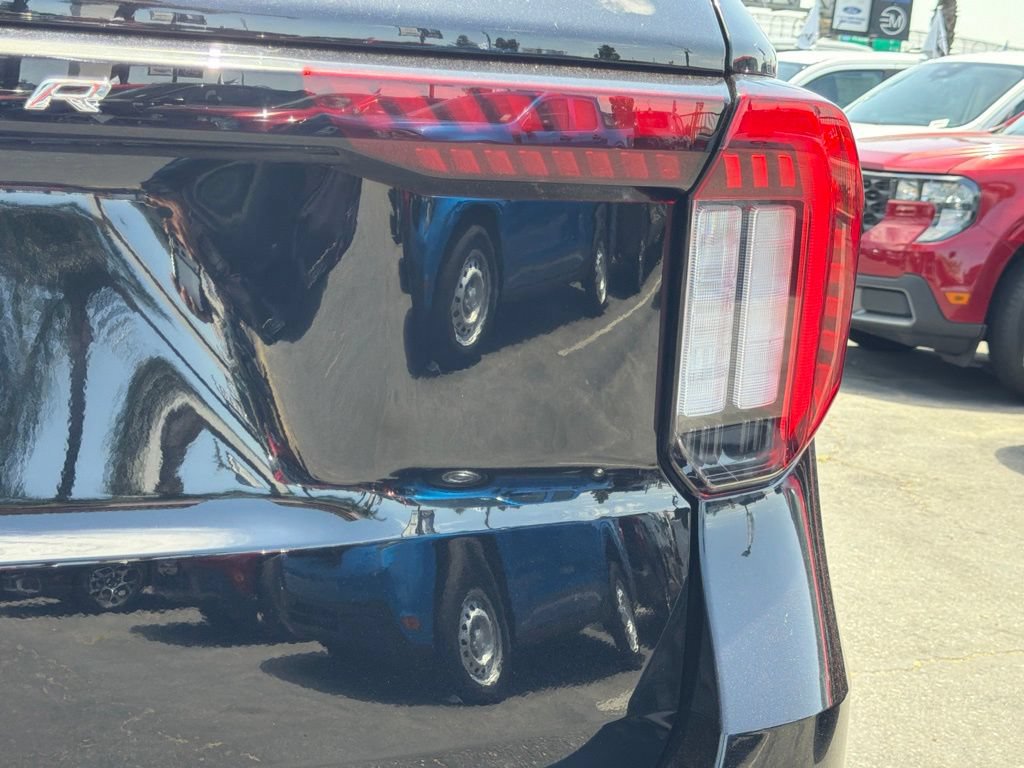 Certified 2025 Ford Explorer Active RWD image 17