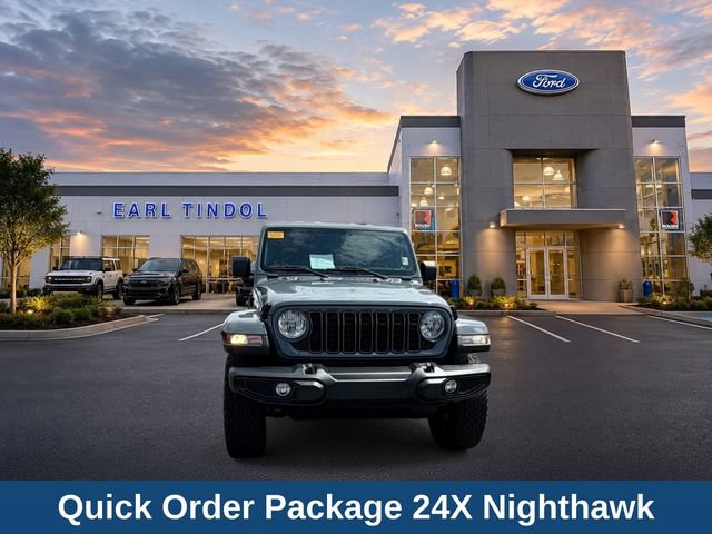 Used 2024 Jeep Gladiator Sport AWD/4WD image 2