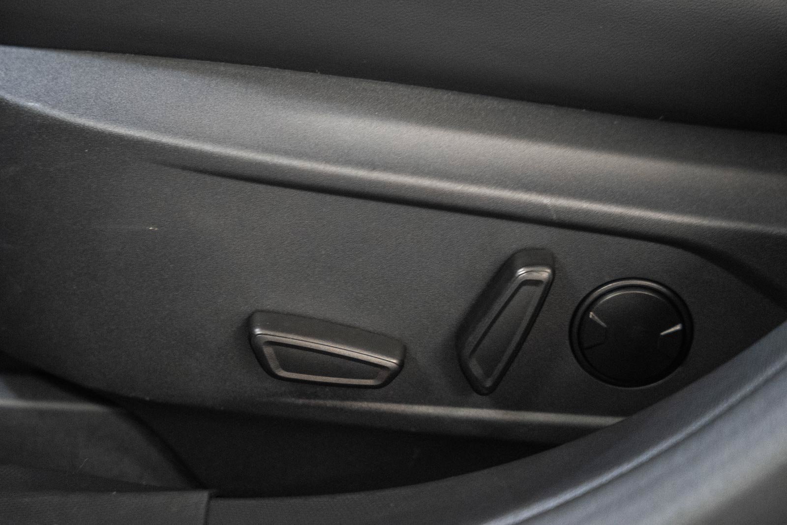 Certified 2024 Ford Mustang Mach-E Premium AWD/4WD image 36