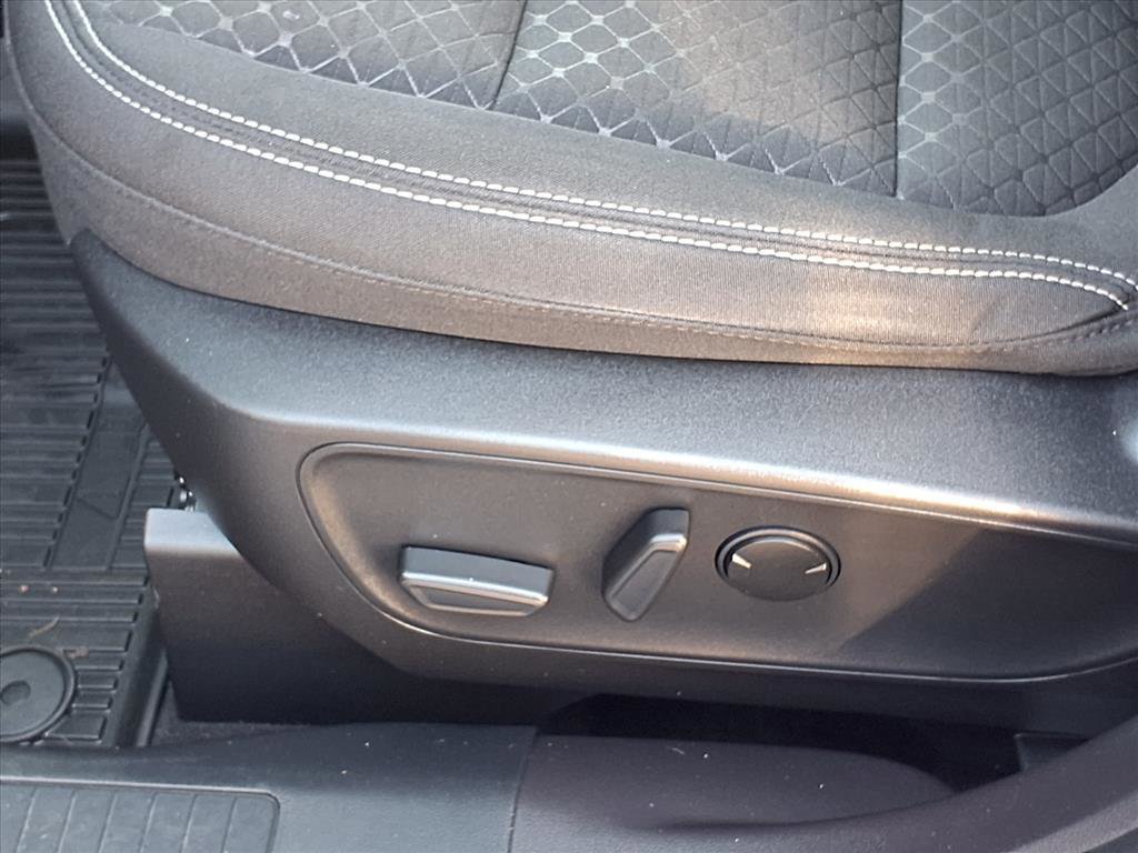 Certified 2023 Ford Escape Active w/ Tech Pack #2 image 7