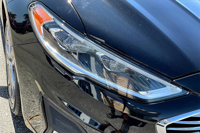 Certified 2019 Ford Fusion Titanium image 28