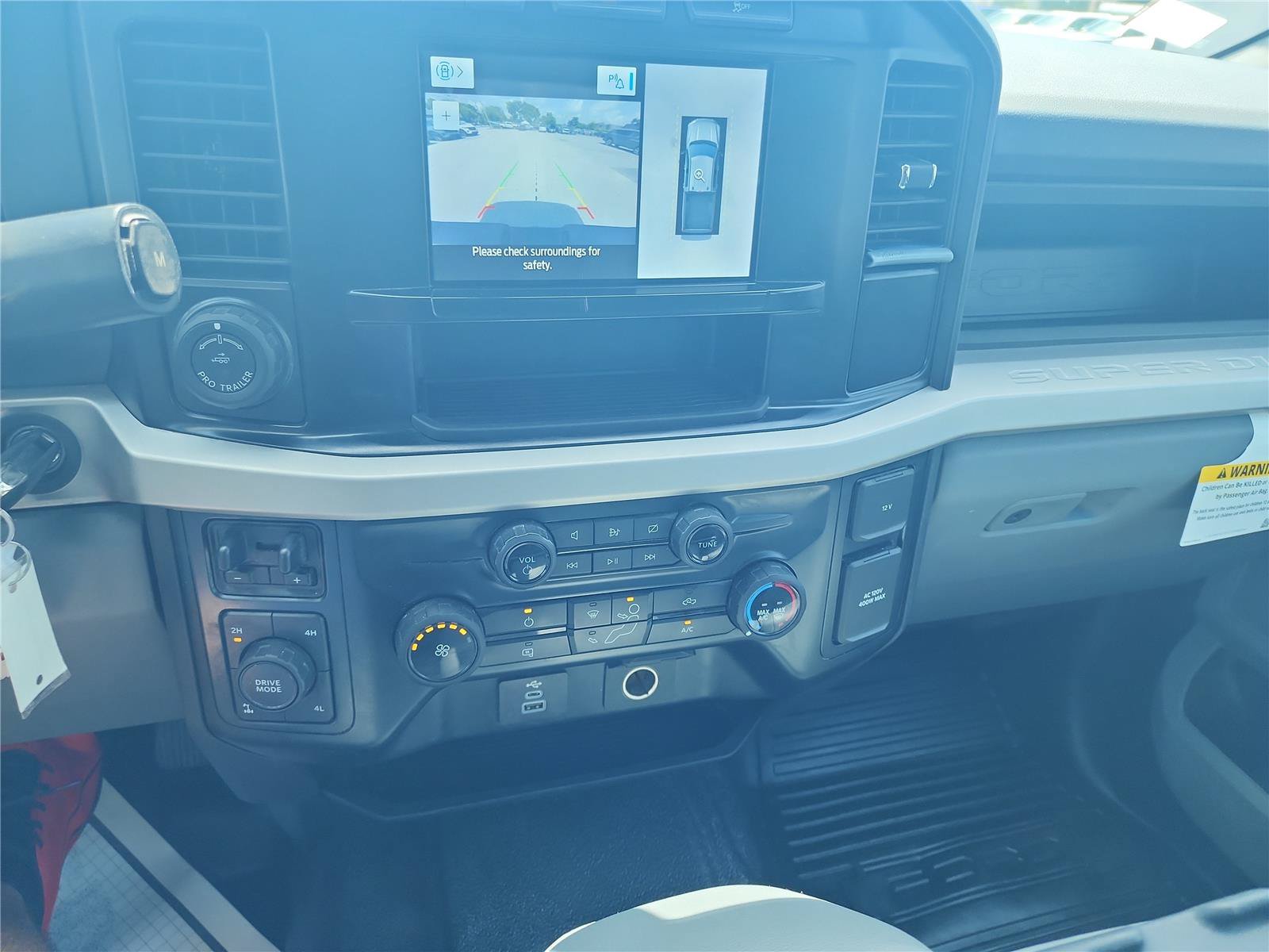 Certified 2023 Ford F250 XL w/ 360-Degree Camera Package AWD/4WD image 32